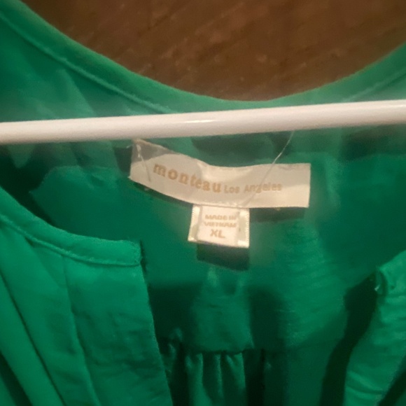 Green Dress - Picture 2 of 2